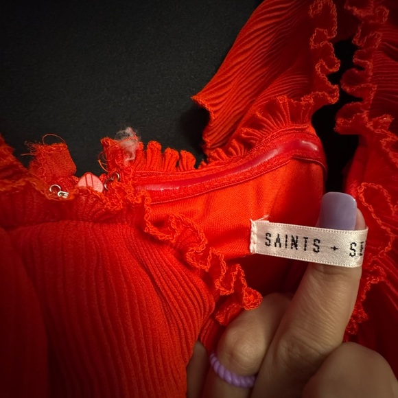 Elegant Red Ruffled Dress - Picture 4 of 5